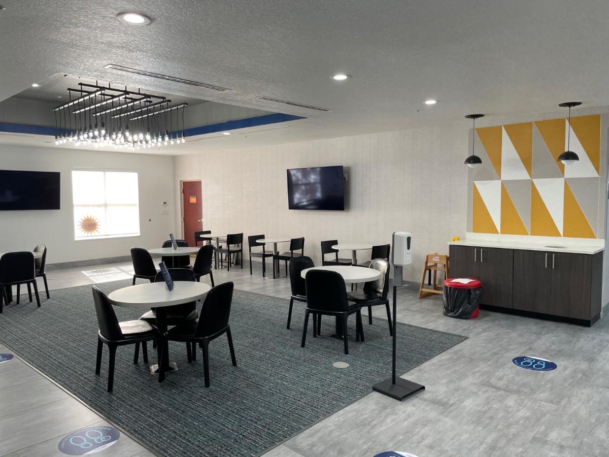 La Quinta By Wyndham Tampa Central Dış mekan fotoğraf